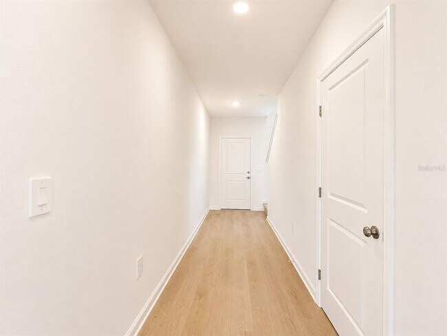 Building Photo - 6213 Botticella Blvd