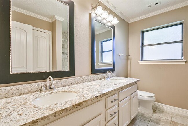 Building Photo - 4703 Ironwood Dr