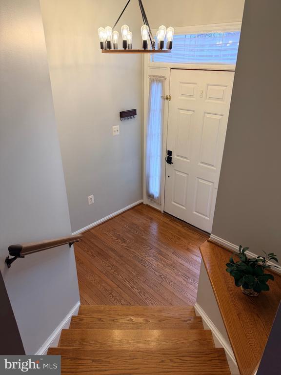 Building Photo - 46754 Woodmint Terrace