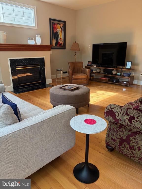 Building Photo - 8402 Tysons Trace Ct