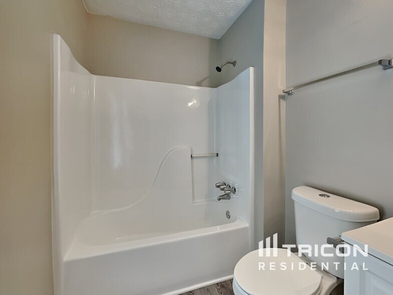 Building Photo - 2791 Pine Meadow Dr