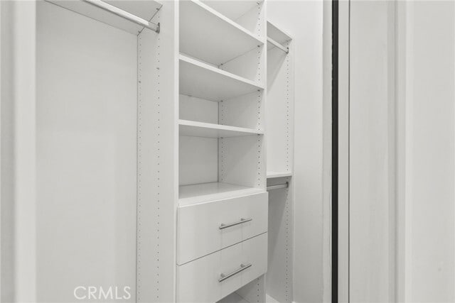 Building Photo - 5734 Stansbury Ave