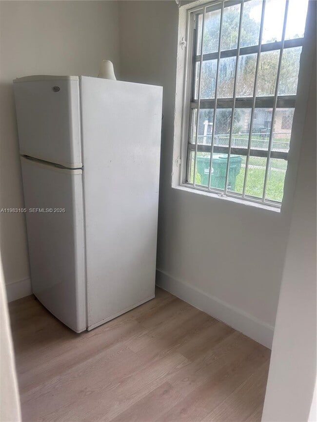 Building Photo - 1820 NW 73rd St