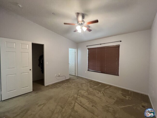 Building Photo - 241 Rosarito Dr