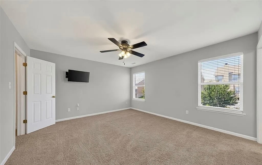 Building Photo - 607 Spring Mnr