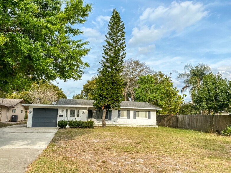 Building Photo - 151 S Triplet Lake Dr