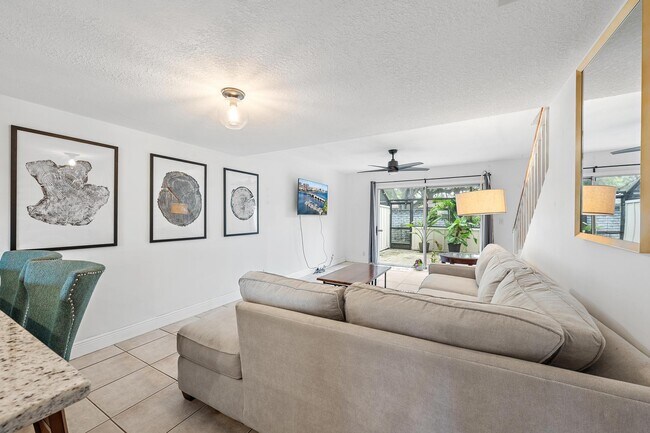 Building Photo - 6158 Riverwalk Ln