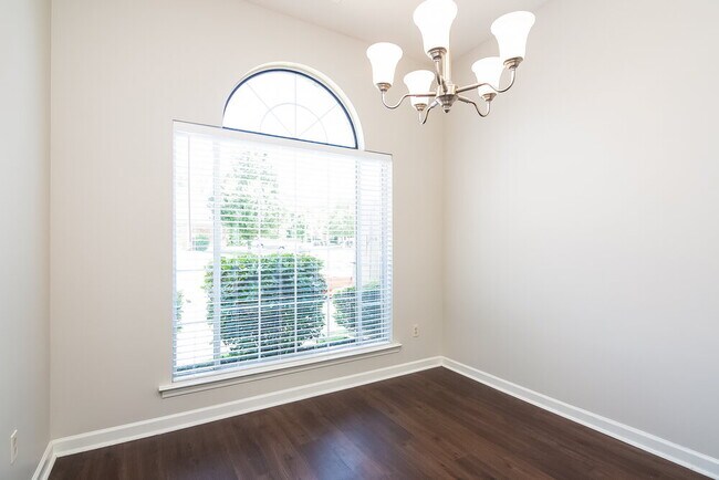 Building Photo - 5636 Sycamore Woods Dr