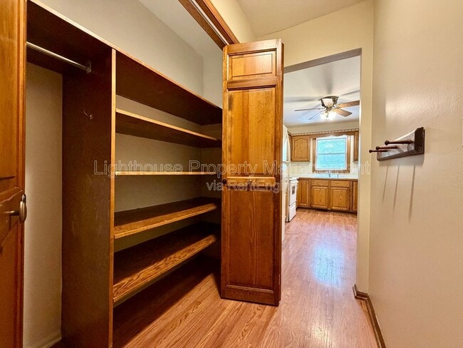 Building Photo - 3696 Senna Dr NE