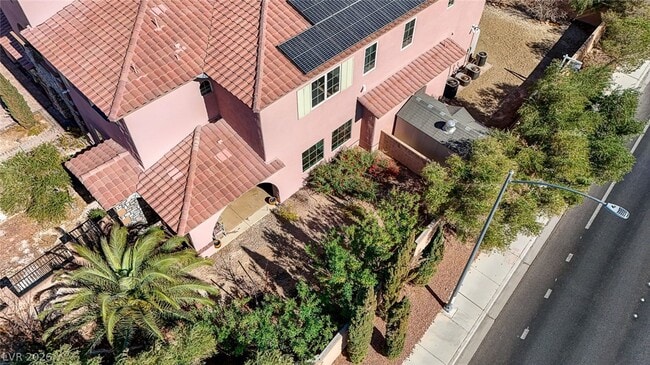 Building Photo - 8490 S Via De Bella Sidra Ct