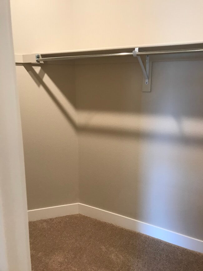 Closet 2 - 14341 E Tennessee Ave