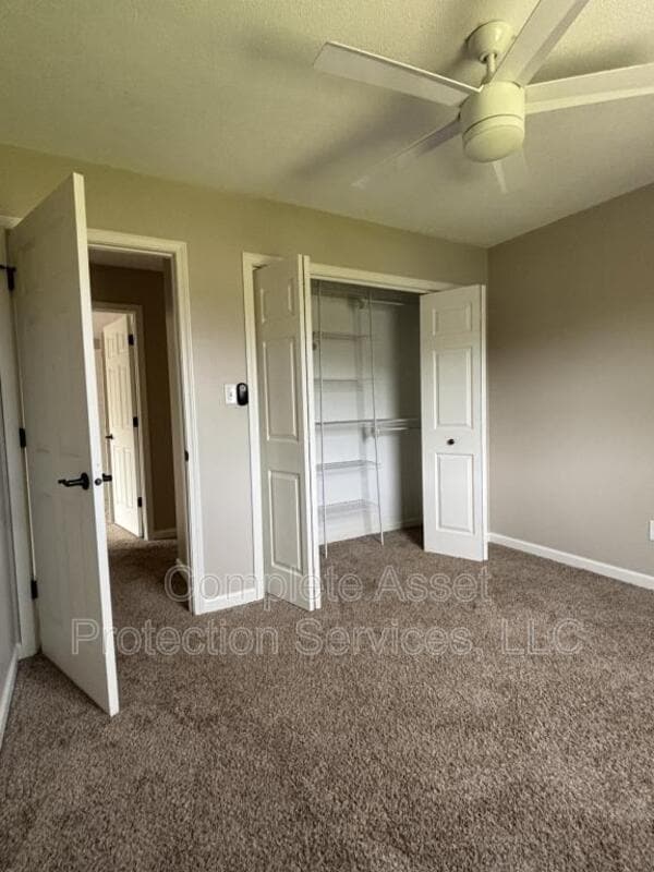 Building Photo - 6904 W 85th Pl