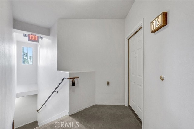 Building Photo - 702 Terra Bella