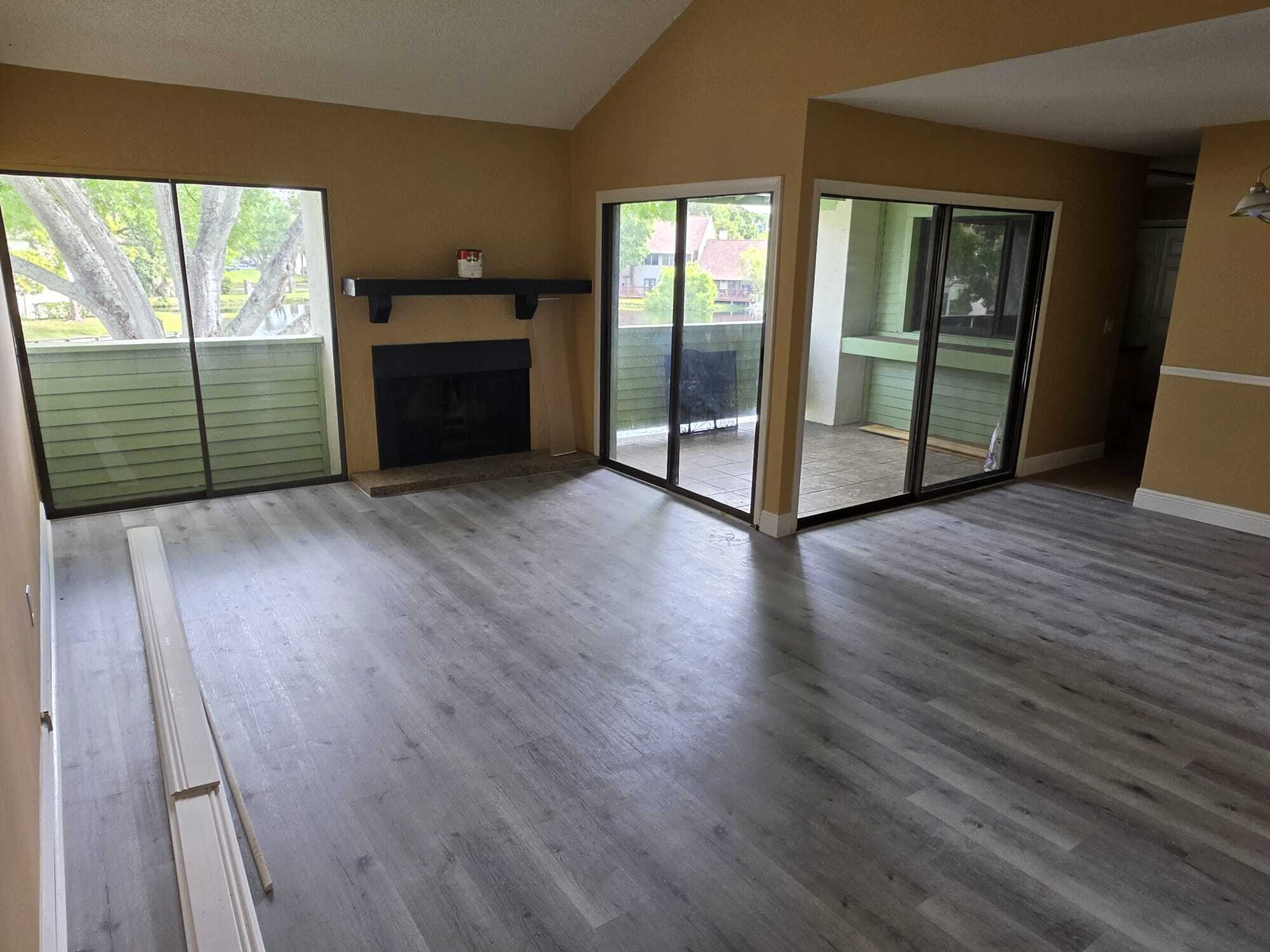 Building Photo - 4158 Pinelake Ln