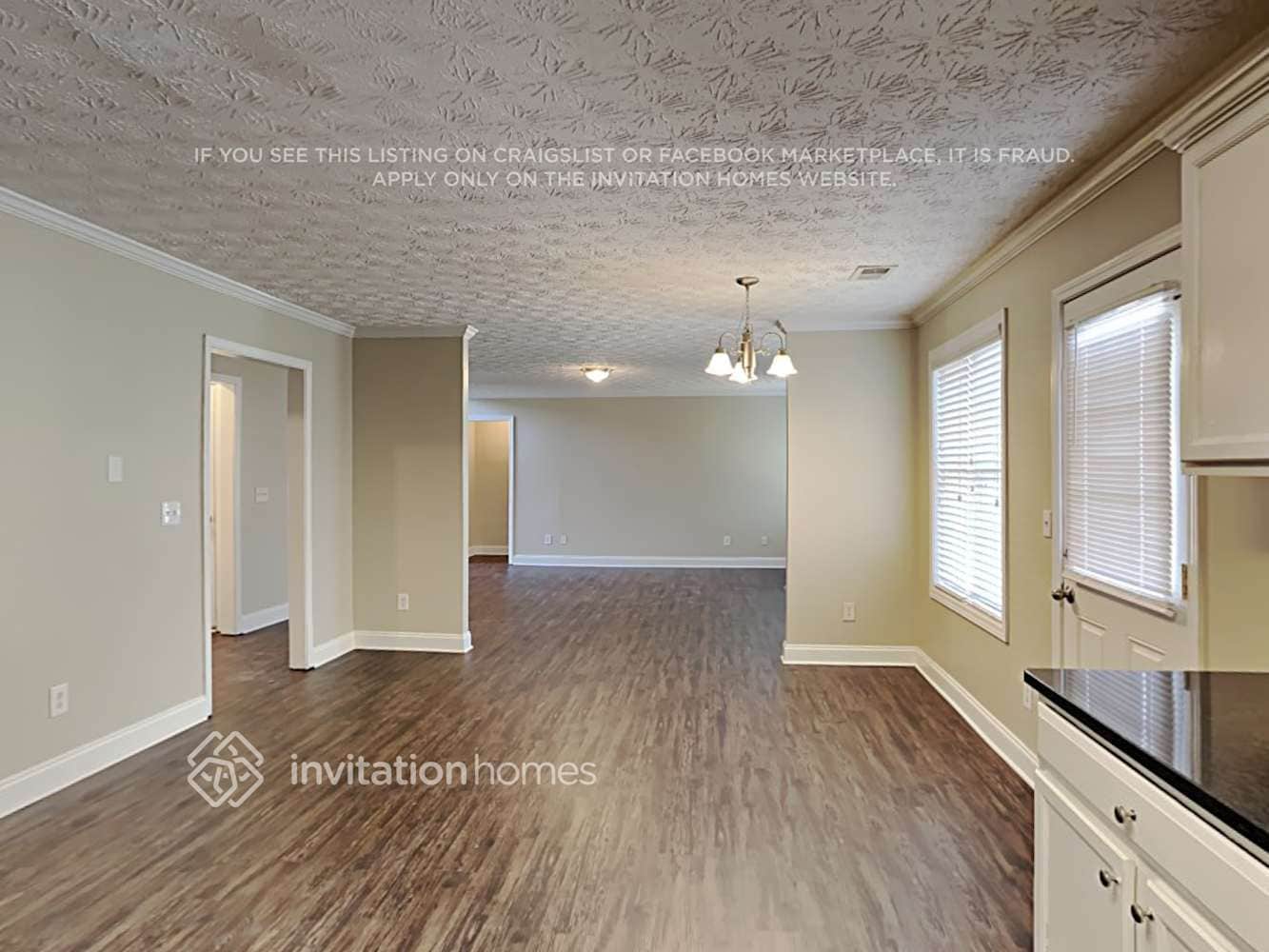 Building Photo - 707 Dellrose Trce