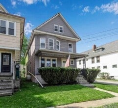 Building Photo - 13 Nason - Lower Pky
