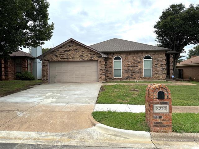 Primary Photo - 8220 Lara Ln