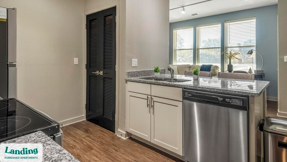 Building Photo - 1544 Madison Ave