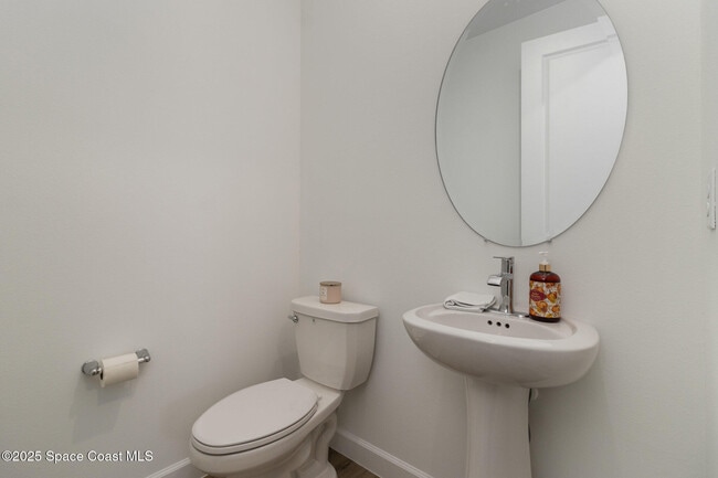 Building Photo - 699 Veridian Cir NW