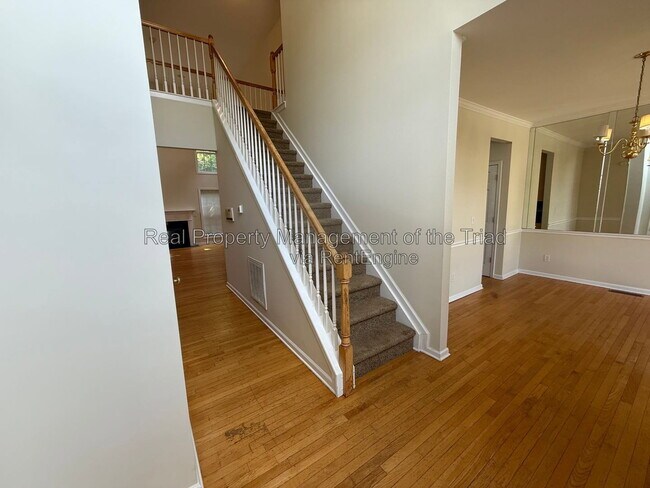 Building Photo - 5101 Ivystone Ln