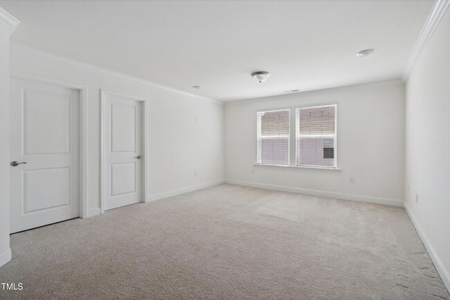 Building Photo - 130 Silent Brk Trl