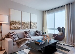 Building Photo - 88 Wareham St