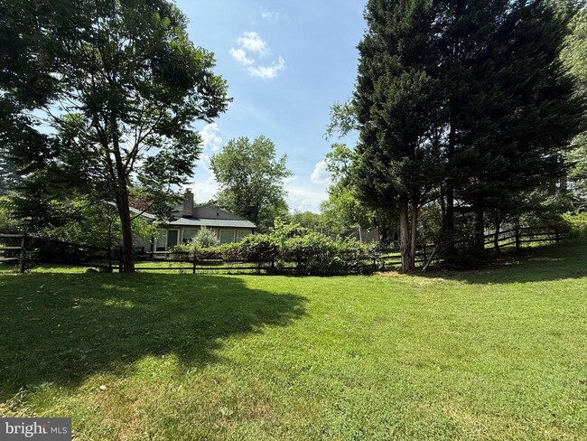 Building Photo - 11505 Alcinda Ln