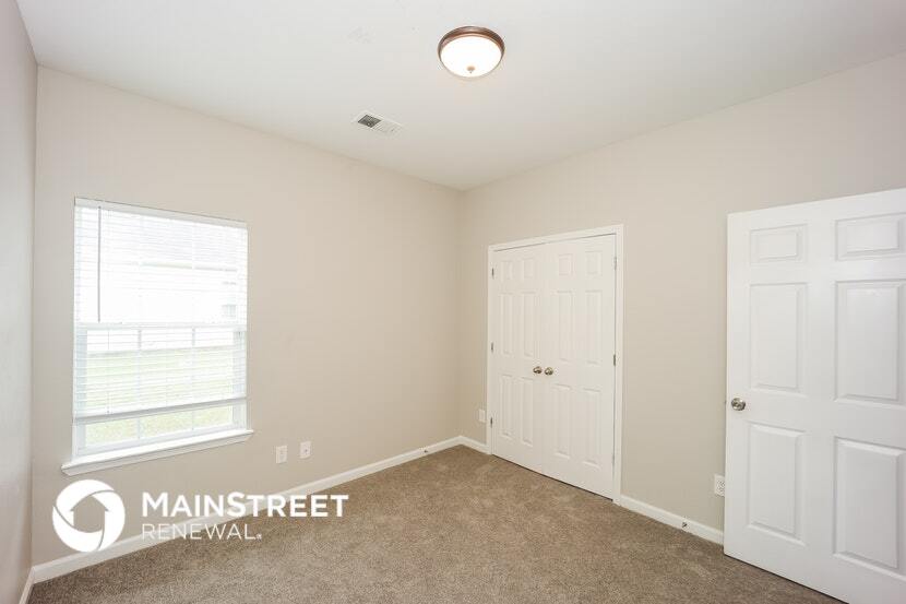 Building Photo - 5517 Jerome Rd