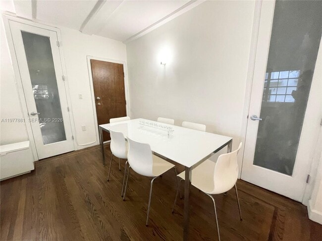 Building Photo - 439 15th St