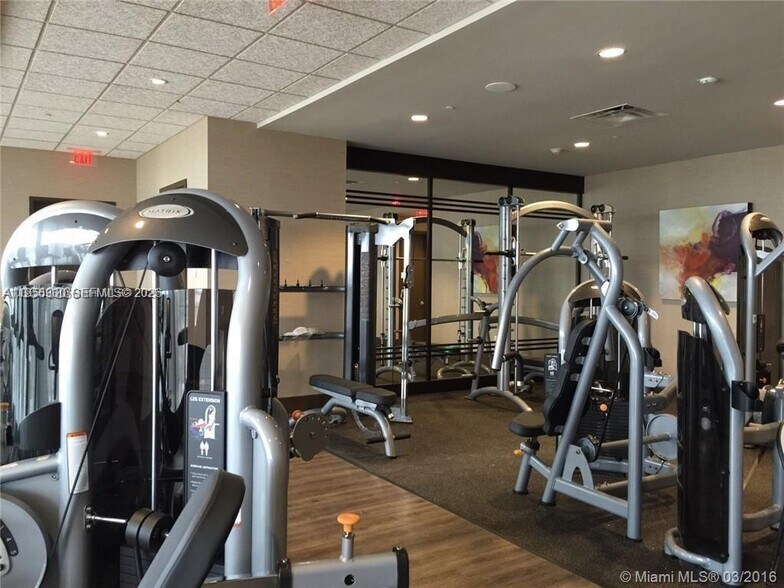 Building Photo - 5252 NW 85th Ave