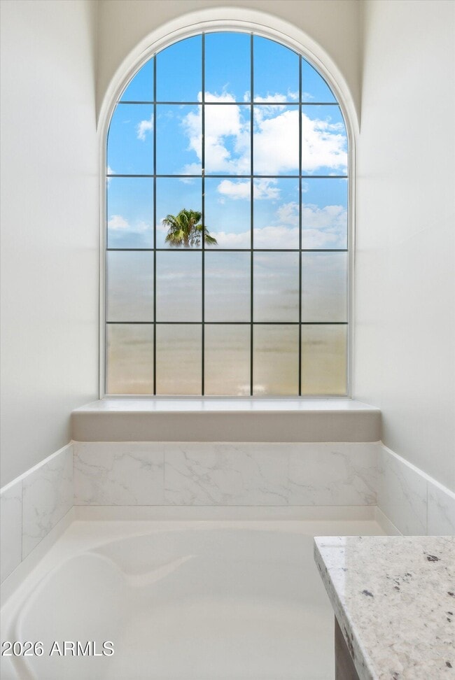 Building Photo - 6824 W Morrow Dr