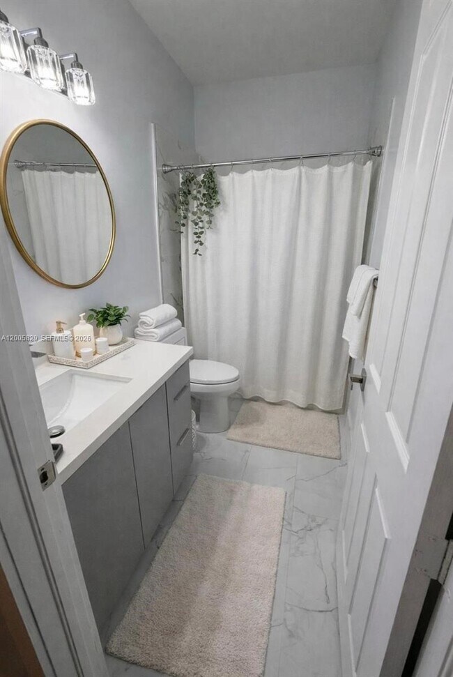 Building Photo - 2244 NE 42nd Ave