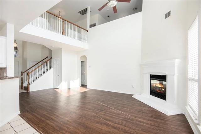 Building Photo - 10100 Bull Run