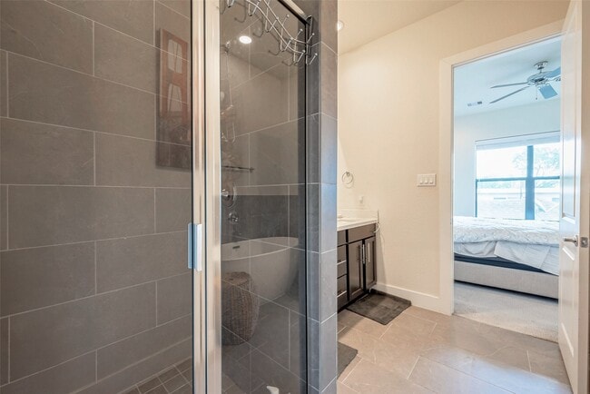 Building Photo - 3904 Tulane Oak Dr