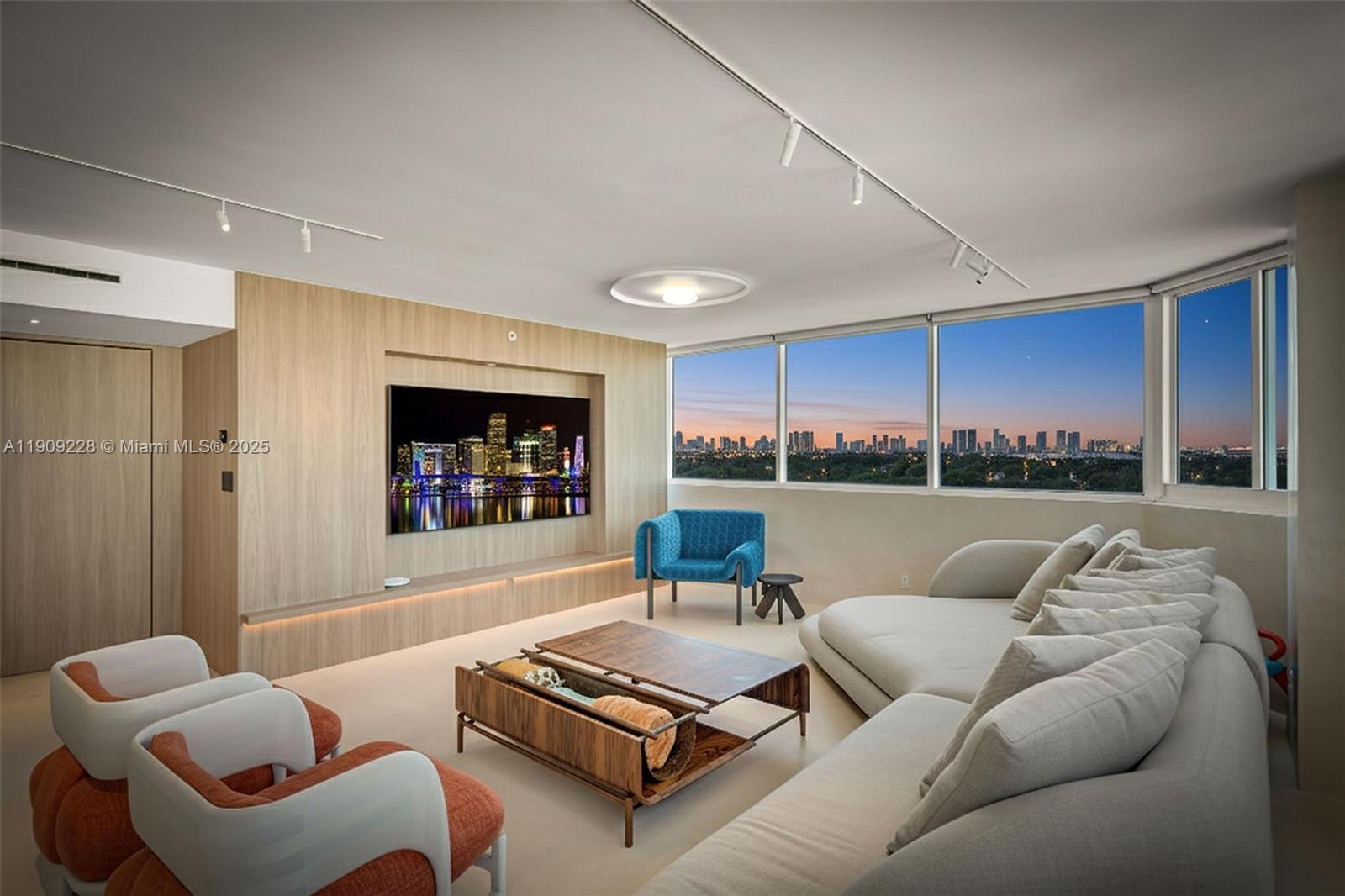 Building Photo - 3411 Indian Creek Dr