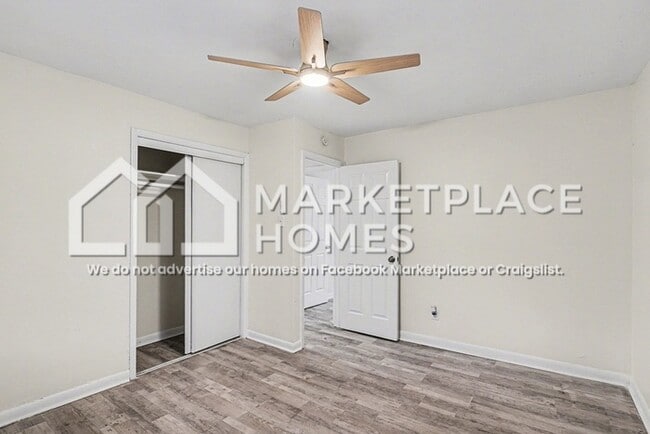 Building Photo - 8246 Collier St SW