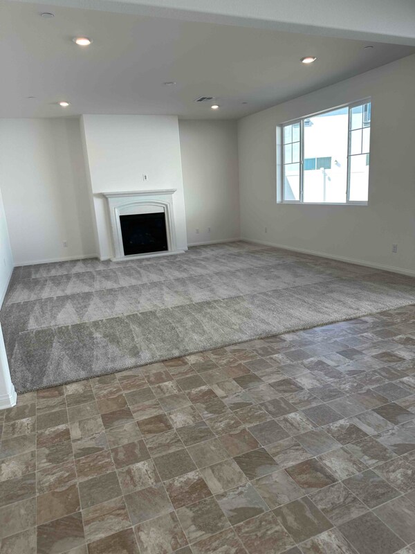 Building Photo - 1716 Mardi Gras Ln