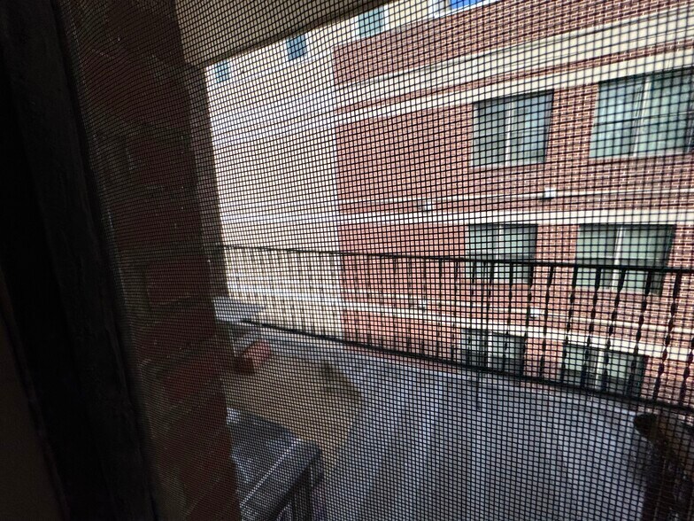 Building Photo - 85 Winchester St