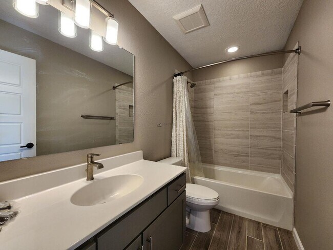 Building Photo - 4939 Venado Peak