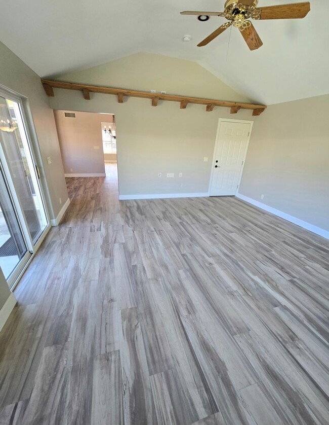 Building Photo - Beautiful spacious home in a lovely neighborhood near Cal Lu! RV Parking!