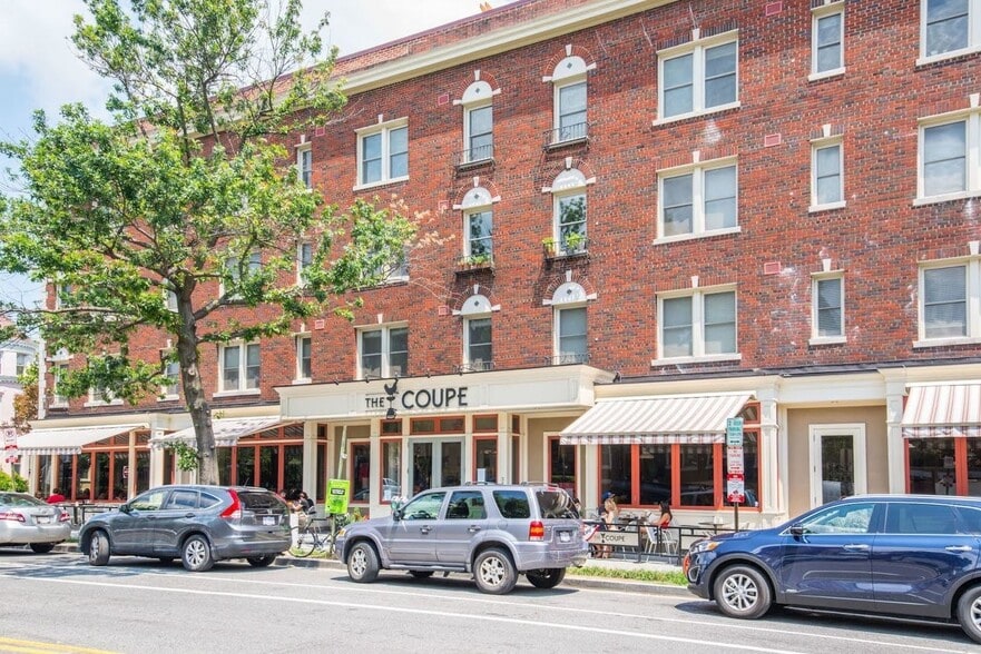 Building Photo - 1361 Irving St NW