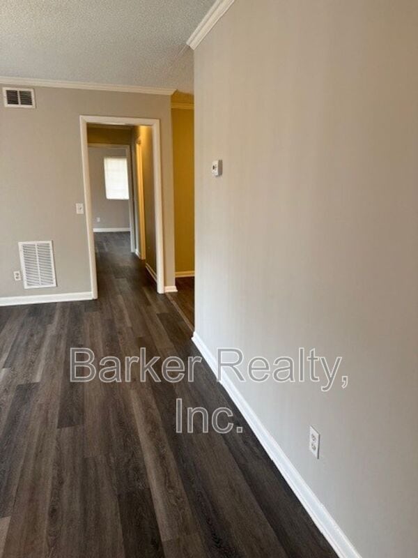 Building Photo - 203 E Ransom St