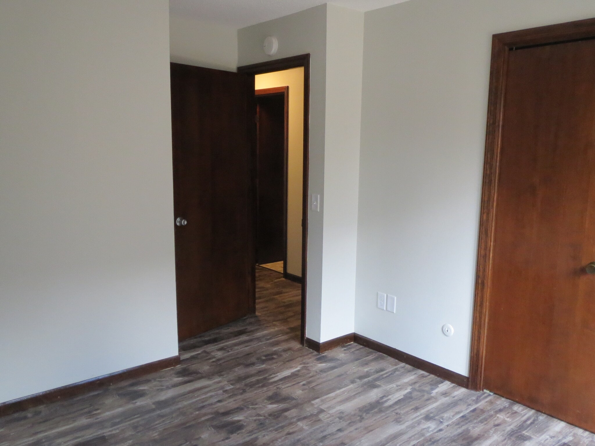 Building Photo - 5617 Ryewyck Dr