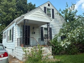 Building Photo - 505 Chaudet Ave