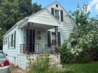 Building Photo - 505 Chaudet Ave