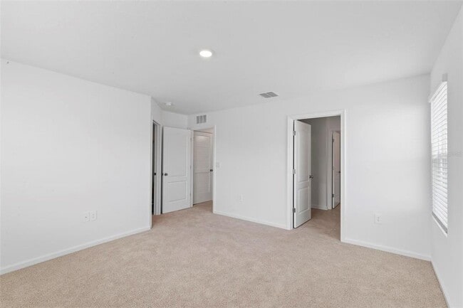 Building Photo - 516 Redbud Rd