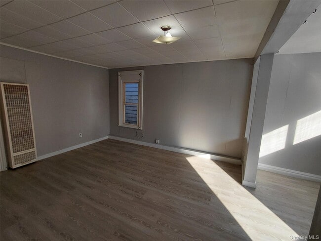 Building Photo - 87 W Pierpont St