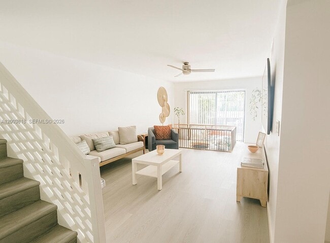 Building Photo - 8308 N Coral Cir