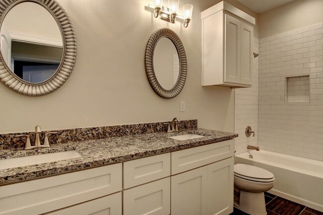 Building Photo - 6701 Stuyvesant Ct