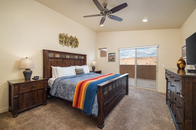 Building Photo - 3862 Desert Willow Cir